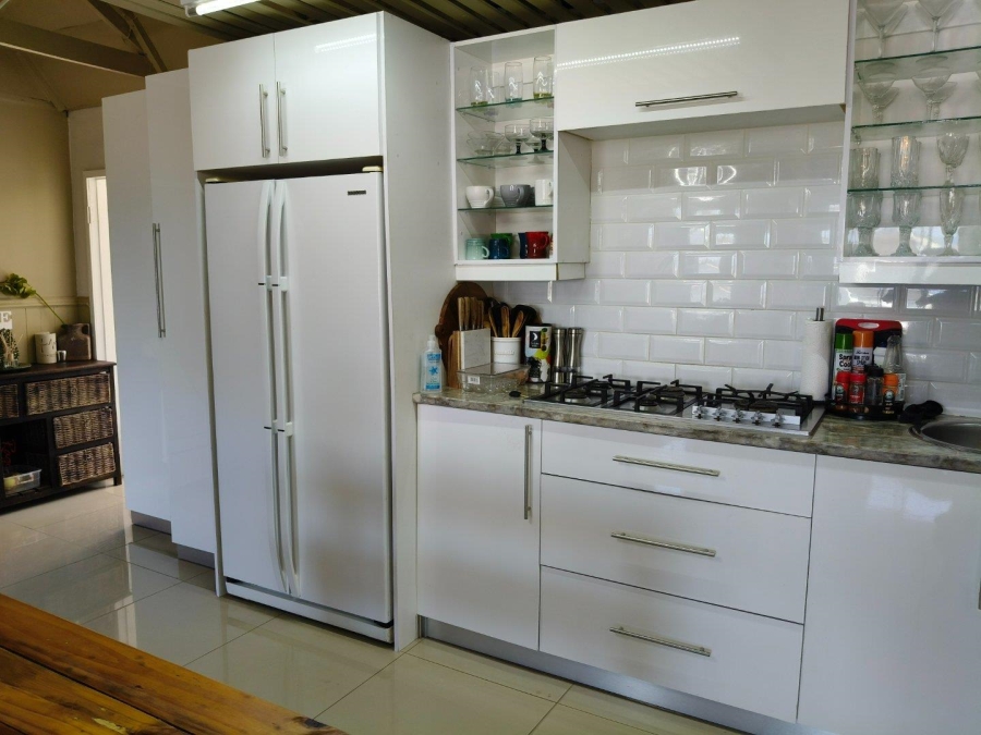 3 Bedroom Property for Sale in Wavecrest Eastern Cape